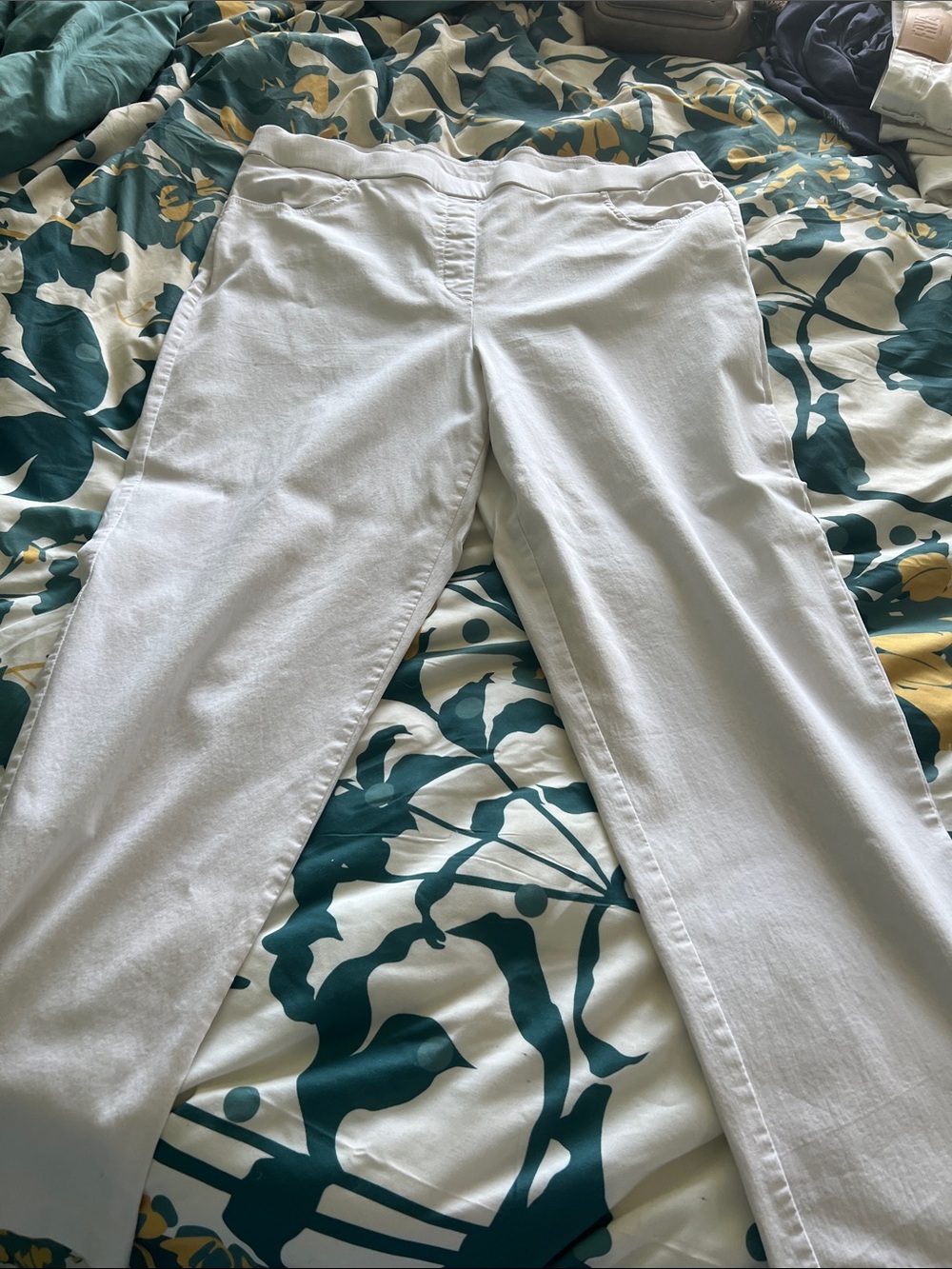 Alfred Dunner White Straight Leg Women's Pants
